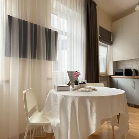 Old Town Hideaway דירה *