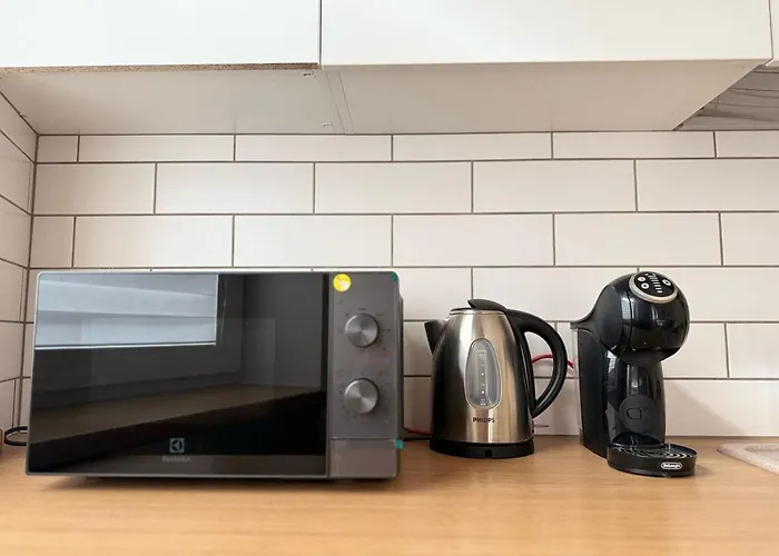 Old Town Hideaway Apartment *